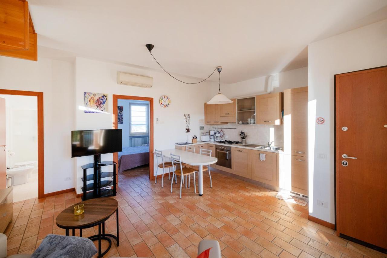 ברדולינו Apartmentsgarda - Rosa Chiare מראה חיצוני תמונה